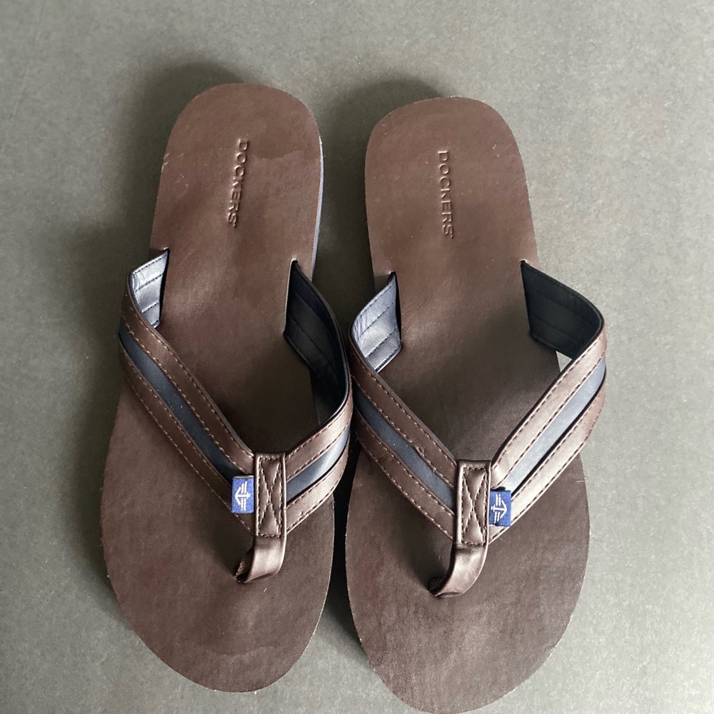 Dockers Men’s Flip Flop Thong Sandal - Picture 5 of 7